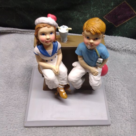 Saturday Evening Post figurine style #003 - Picture 8 of 11